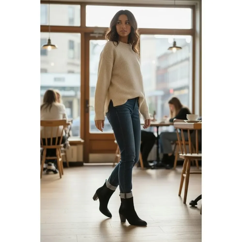 Tory Burch Chelsea Suede Bootie Size 9M